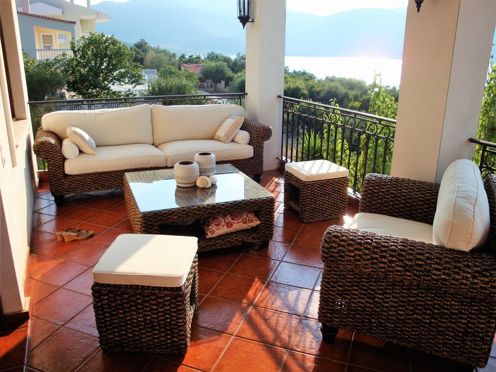 Waterfront Mediterranean Villa Skroponeria Экстерьер фото