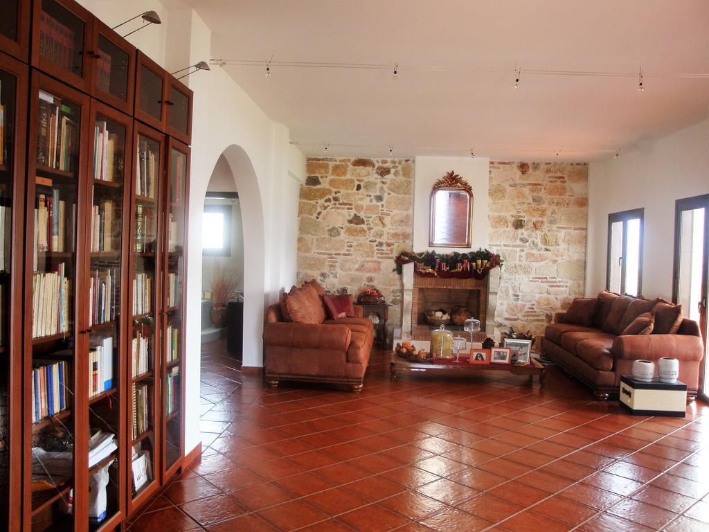 Waterfront Mediterranean Villa Skroponeria Экстерьер фото