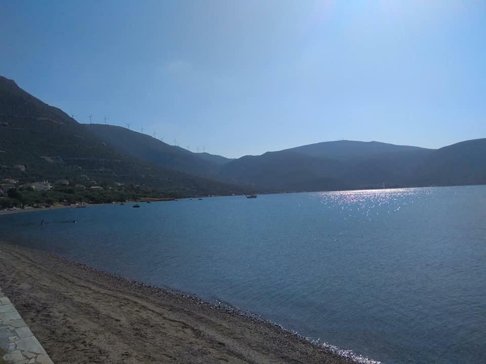 Waterfront Mediterranean Villa Skroponeria Экстерьер фото